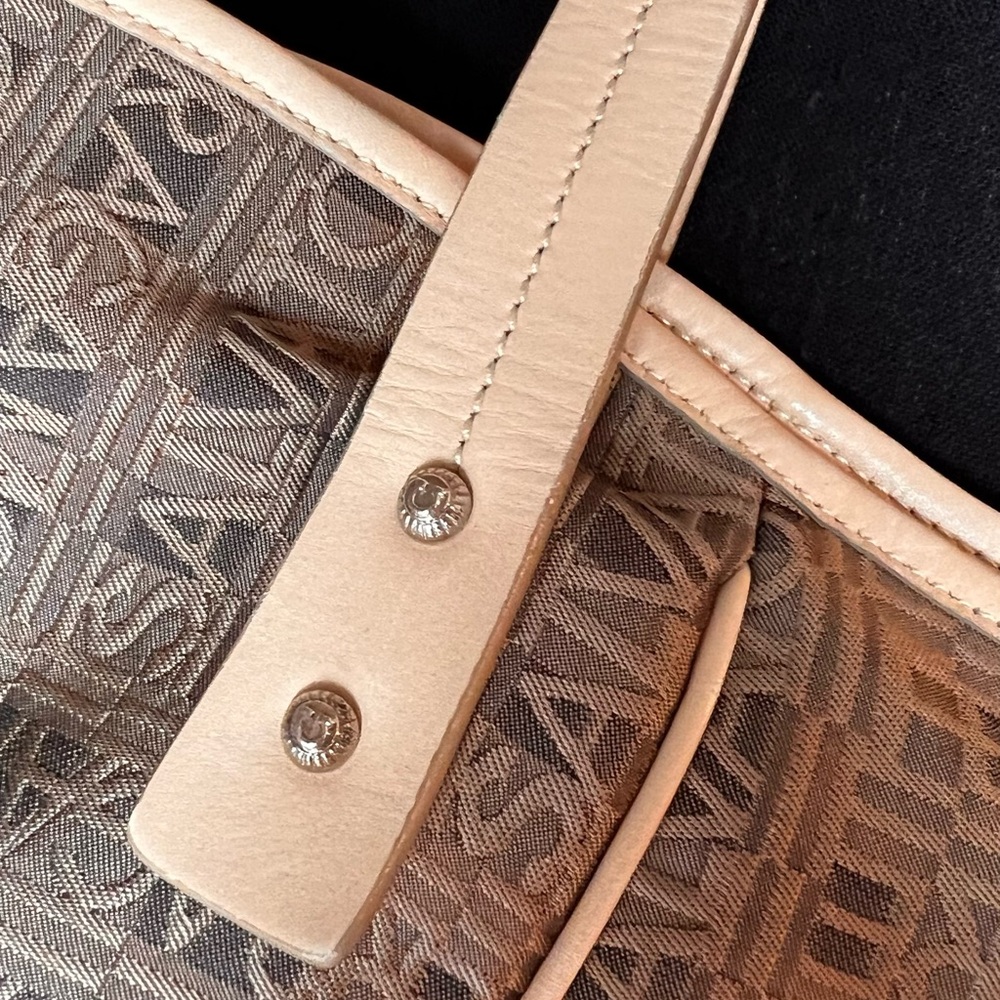 Salvatore Ferragamo Beige Monogram Tote - Picture 7 of 13